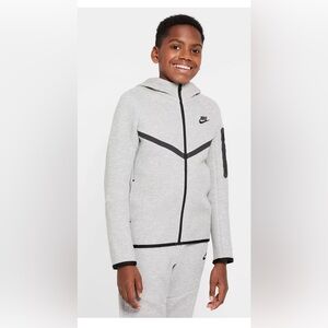 Nike tech Kids Light Gray Zip-Up Hoodie - new without tags